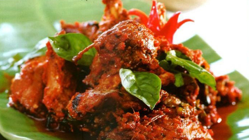 Resep Ayam Rica – Rica Manado, Pedasnya Selalu Jadi Favorit